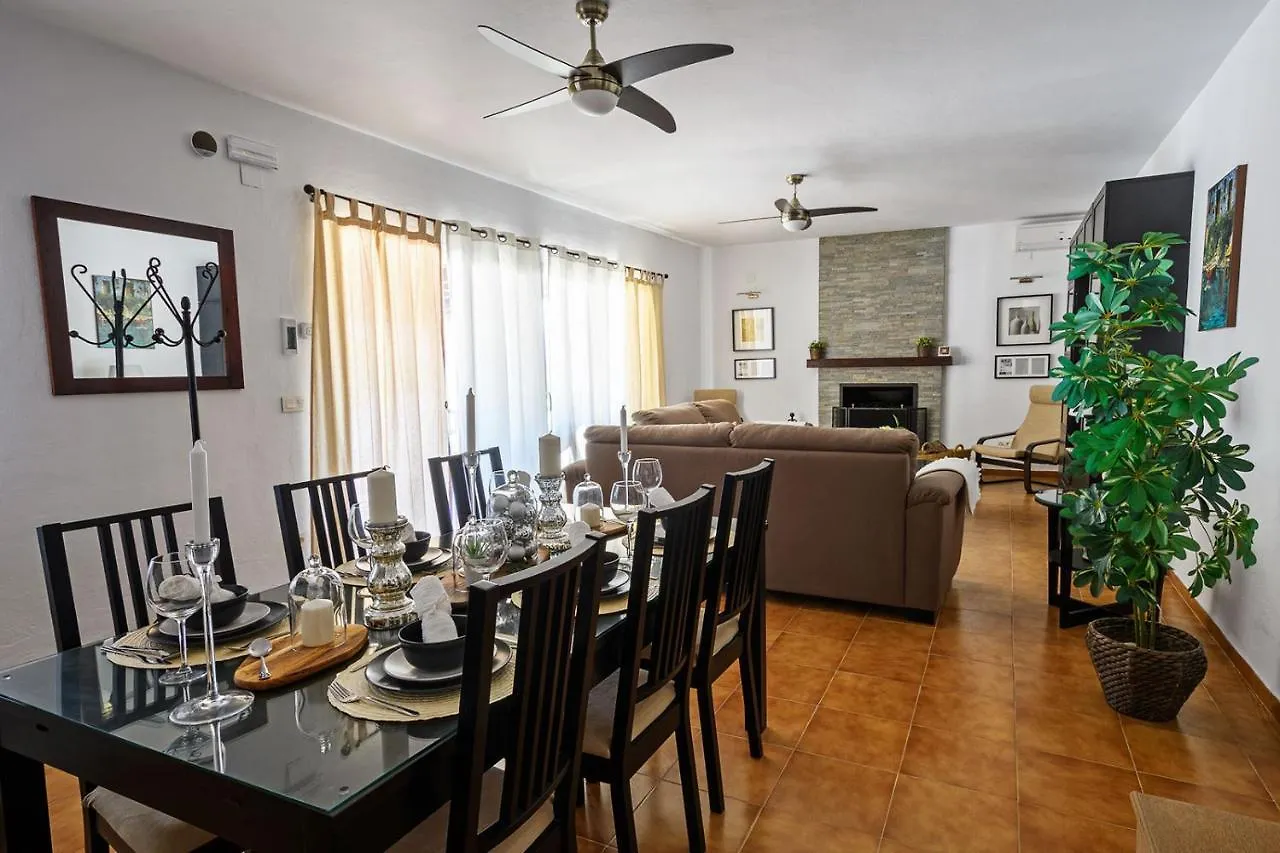 Finca Villa Marina Малага
